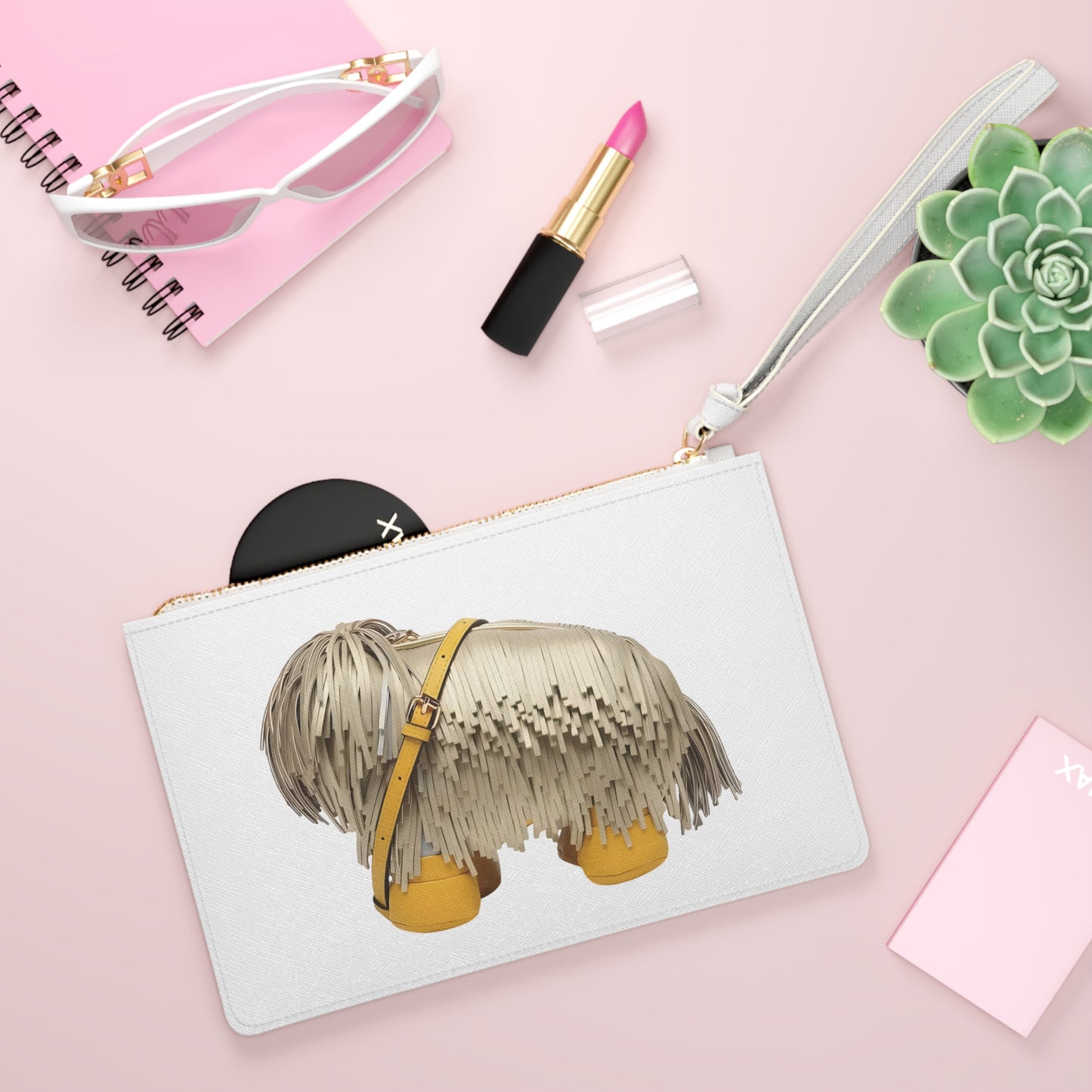 Pochette con Stampa Cane Komondor – Design Unico e Moderno